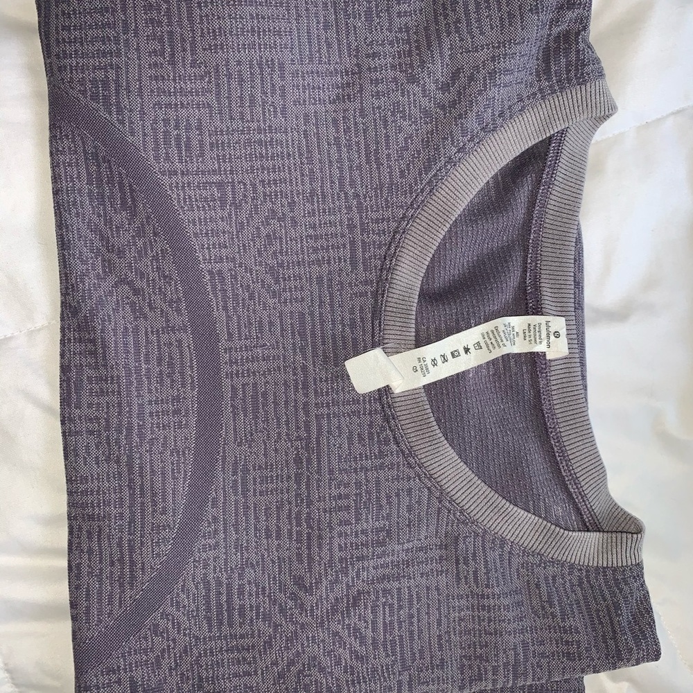 Lululemon swiftly tech short sleeve shirt